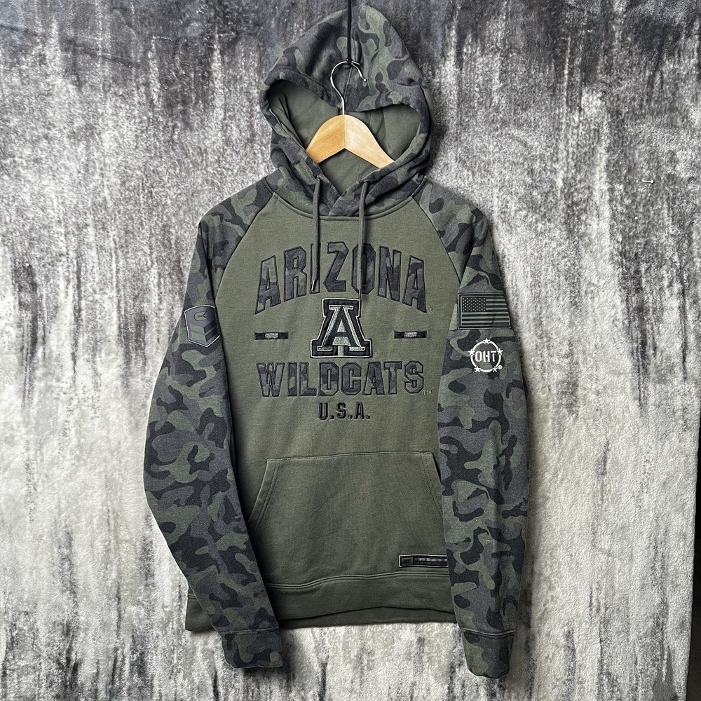 Colosseum Arizona Wildcats UofA Salute To Service Camo Hoodie Size Large